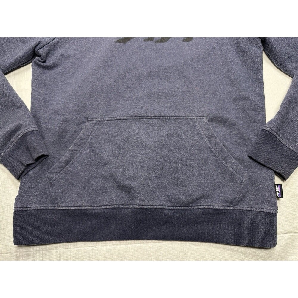 Women's Patagonia Fitz Roy Bear Midweight Hoody Size Medium Navy Heather #39522 - Picture 3 of 11